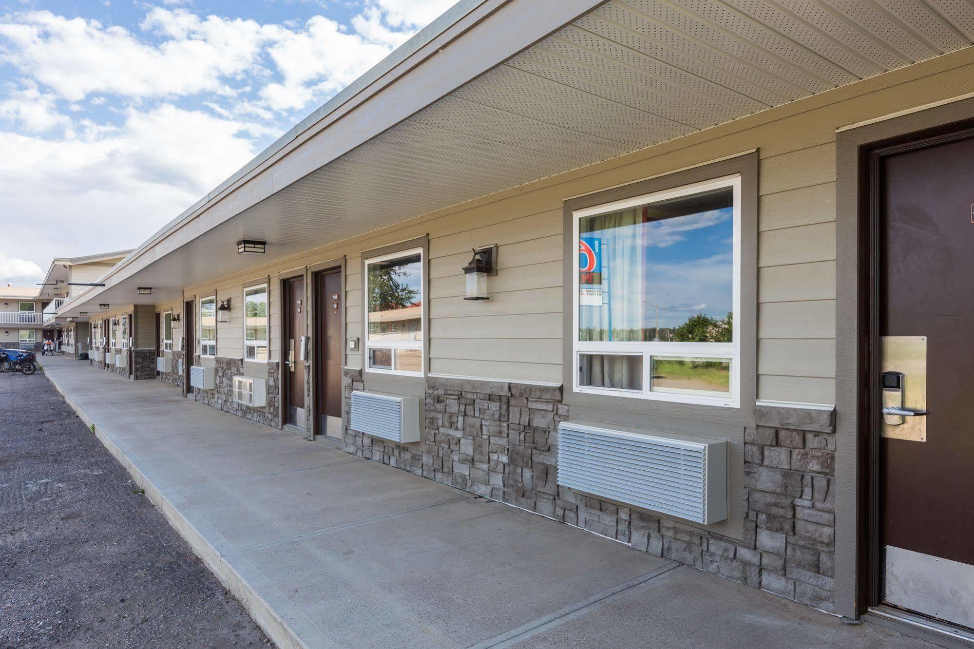 Motel 6-Fort Nelson, Bc מראה חיצוני תמונה